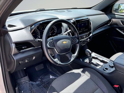 Used 2023 Chevrolet Traverse LT w/ LPO, Floor Liner Package AWD/4WD image 15