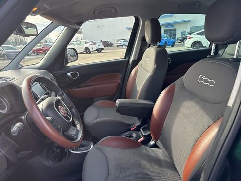 Used 2014 FIAT 500L Trekking w/ Popular Equipment Group image 24