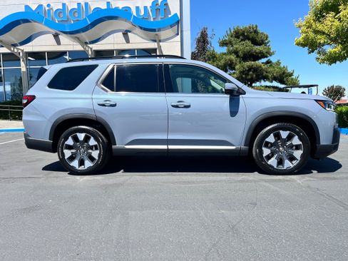 New 2026 Honda Pilot Elite image 4