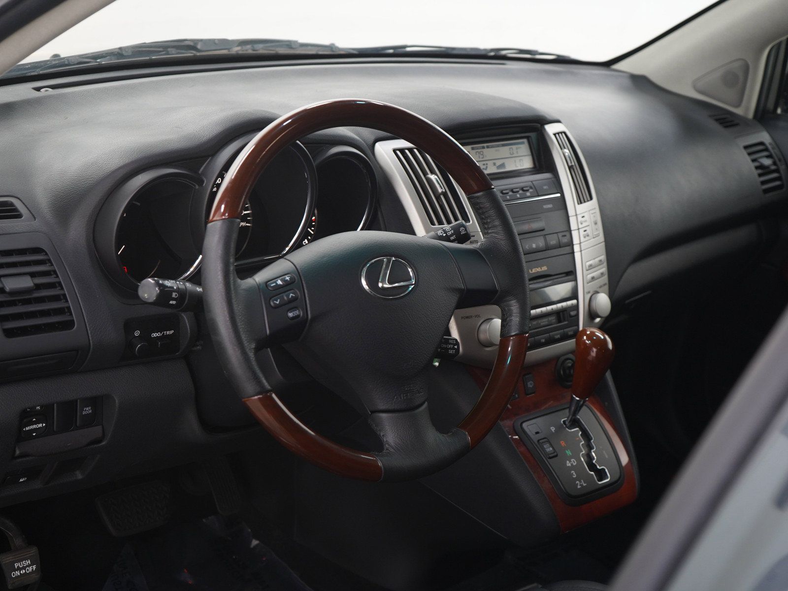 Used 2004 Lexus RX 330 AWD image 26