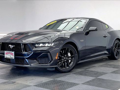 Used 2024 Ford Mustang GT RWD image 12