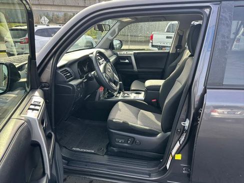 Certified 2017 Toyota 4Runner SR5 image 14