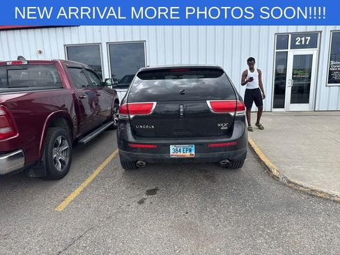 Used 2013 Lincoln MKX AWD image 6