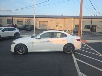 Used 2018 Alfa Romeo Giulia AWD video 2