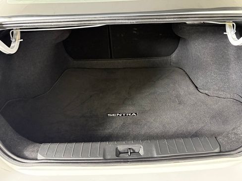 Used 2024 Nissan Sentra SV FWD image 36