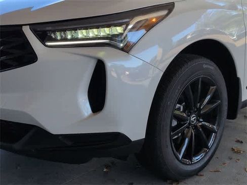 New 2026 Acura RDX SH-AWD image 11