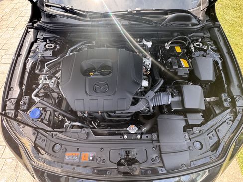 Used 2023 MAZDA MAZDA3 s FWD image 35