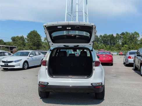 Used 2021 Kia Sportage S FWD image 30