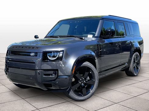 New 2026 Land Rover Defender 130 X-Dynamic SE AWD/4WD image 1