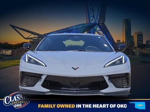 Used 2025 Chevrolet Corvette Stingray Coupe w/ Z51 Performance Package RWD image 2