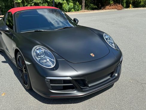 Used 2017 Porsche 911 Targa 4 GTS AWD/4WD image 17