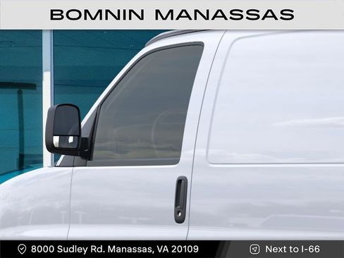 New 2025 Chevrolet Express 2500 RWD image 12