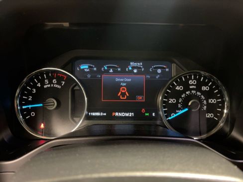 Used 2016 Ford F150 Lariat w/ Equipment Group 502A Luxury image 18