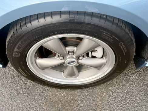 Used 2005 Ford Mustang GT Premium RWD image 19