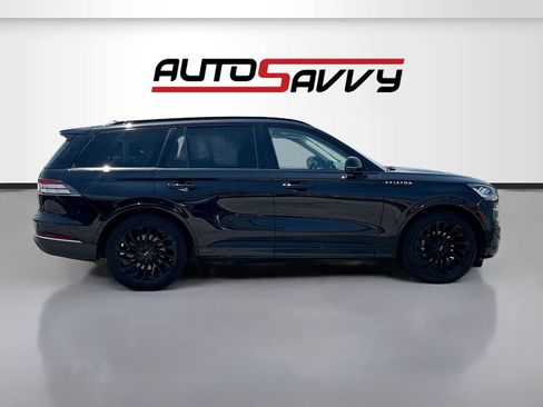 Used 2023 Lincoln Aviator Reserve w/ Equipment Group 201A RWD image 8
