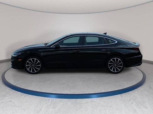 Used 2023 Hyundai Sonata Limited w/ Cargo Package FWD image 8