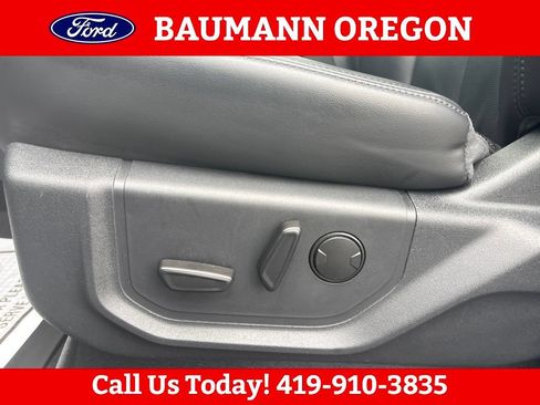 Used 2023 Ford Expedition XLT AWD/4WD image 19