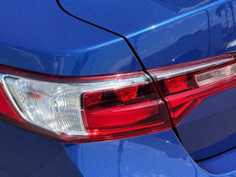 Used 2016 Acura ILX FWD image 34