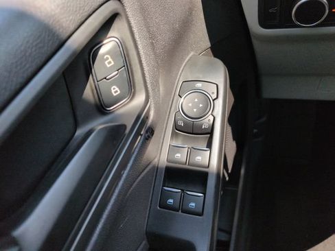 Used 2024 Ford Escape Active AWD/4WD image 29