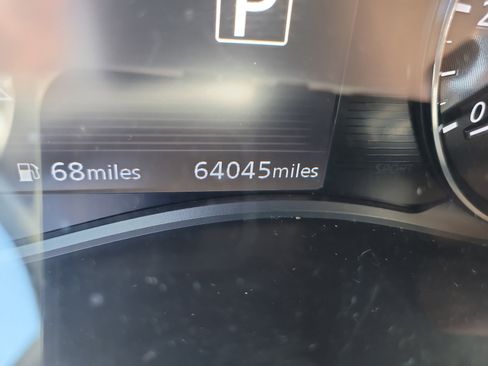 Used 2024 Nissan Kicks SR w/ Interior Electronics Package image 31