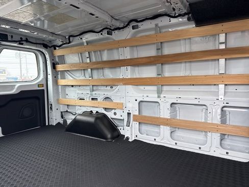 Used 2024 Ford Transit 250 Low Roof w/ Exterior Upgrade Package image 6