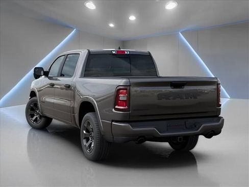 New 2026 RAM 1500 4x4 Crew Cab image 3