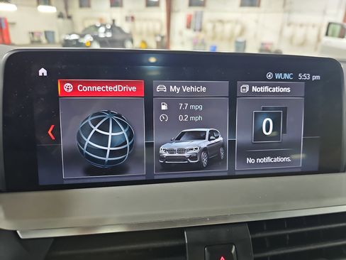 Used 2019 BMW X3 M40i image 16