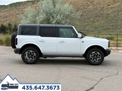 Used 2024 Ford Bronco Outer Banks AWD/4WD image 6