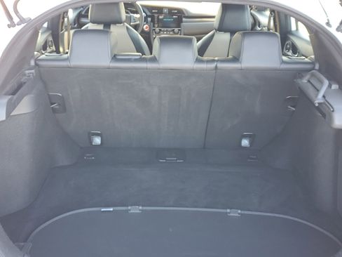 Used 2019 Honda Civic Sport Touring image 11