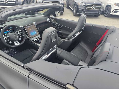 New 2025 Mercedes-Benz SL 63 AMG S e Performance 4MATIC image 41