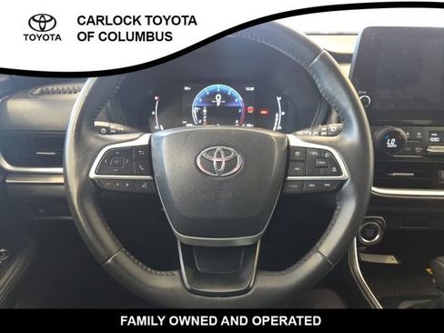 Used 2024 Toyota Grand Highlander AWD image 22