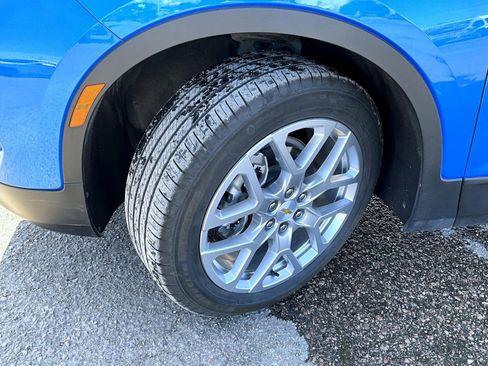 Used 2025 Chevrolet Blazer LT w/ Sound & Technology Package image 23