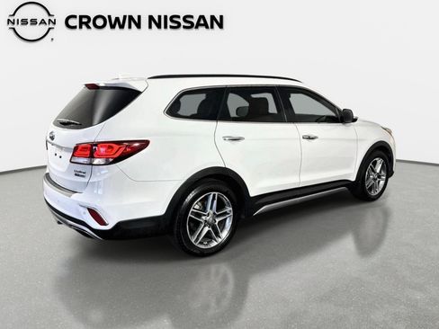 Used 2018 Hyundai Santa Fe Limited AWD/4WD image 5
