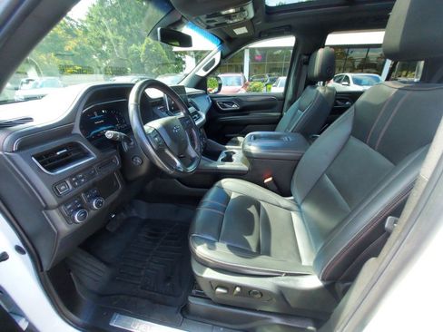 Used 2022 Chevrolet Tahoe RST w/ Luxury Package AWD/4WD image 7