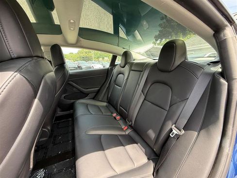 Used 2023 Tesla Model 3 Standard Range RWD image 13