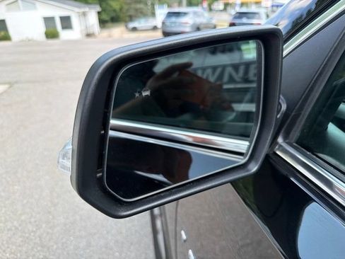 Certified 2023 Chevrolet Traverse LT AWD/4WD image 10