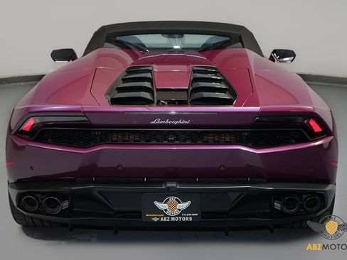 Used 2016 Lamborghini Huracan LP 610-4 image 8