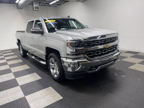 Used 2018 Chevrolet Silverado 1500 LTZ w/ Sport Package image 6