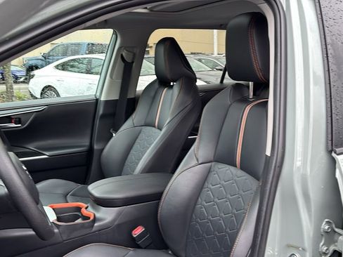 Used 2019 Toyota RAV4 Adventure image 10