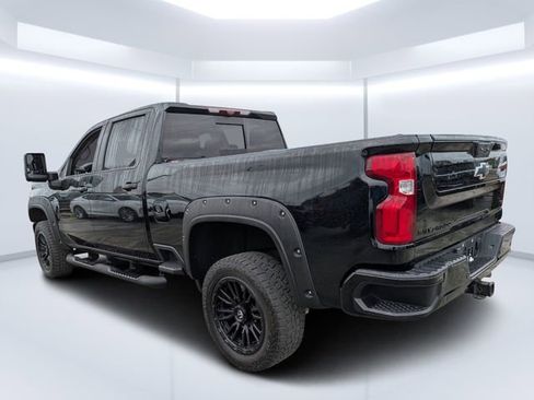 Used 2022 Chevrolet Silverado 3500 LTZ w/ LTZ Plus Package image 5