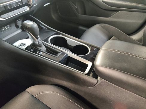 Used 2024 Nissan Altima 2.5 SV image 26