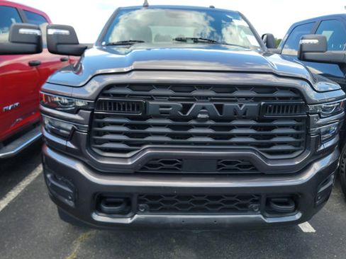 Used 2026 RAM 2500 Big Horn AWD/4WD image 2