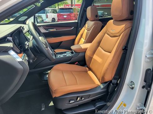 New 2026 Cadillac XT5 Premium Luxury w/ Driver Assist Package AWD/4WD image 14