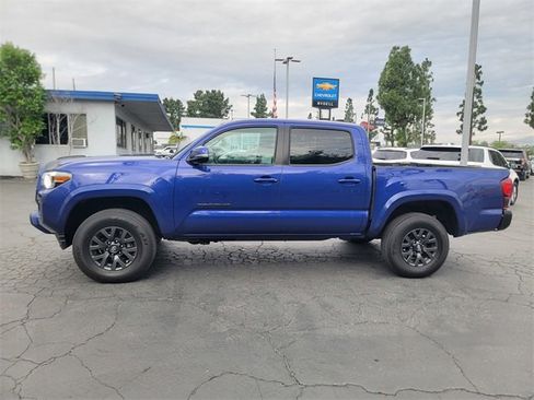 Used 2023 Toyota Tacoma SR5 image 4