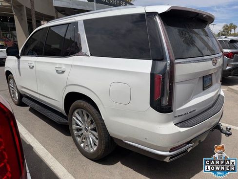 Used 2024 Cadillac Escalade Premium Luxury w/ Performance Package AWD/4WD image 4