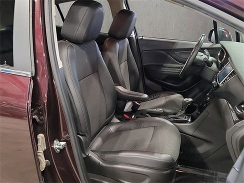 Used 2017 Buick Encore Preferred image 32