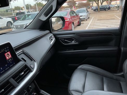 Used 2023 Chevrolet Tahoe LT w/ Luxury Package image 39