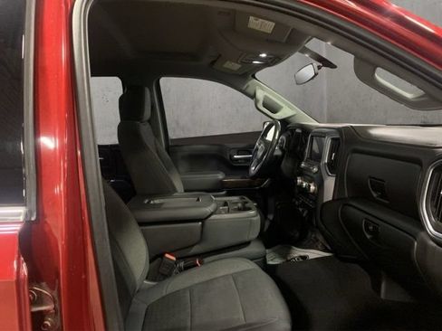 Used 2019 GMC Sierra 1500 SLE w/ Driver Alert Package I AWD/4WD image 17