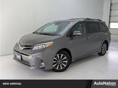 Used 2018 Toyota Sienna Limited Premium w/ Outdoor Package