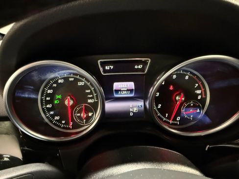 Used 2019 Mercedes-Benz GLE 400 4MATIC image 22